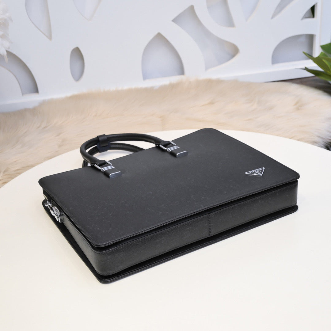 PRA Briefcases