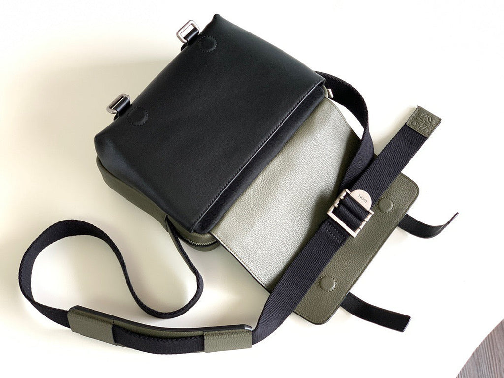 LO Messenger Bag