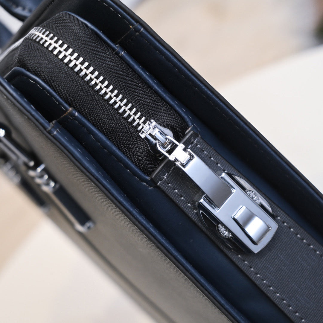 PRA Briefcases