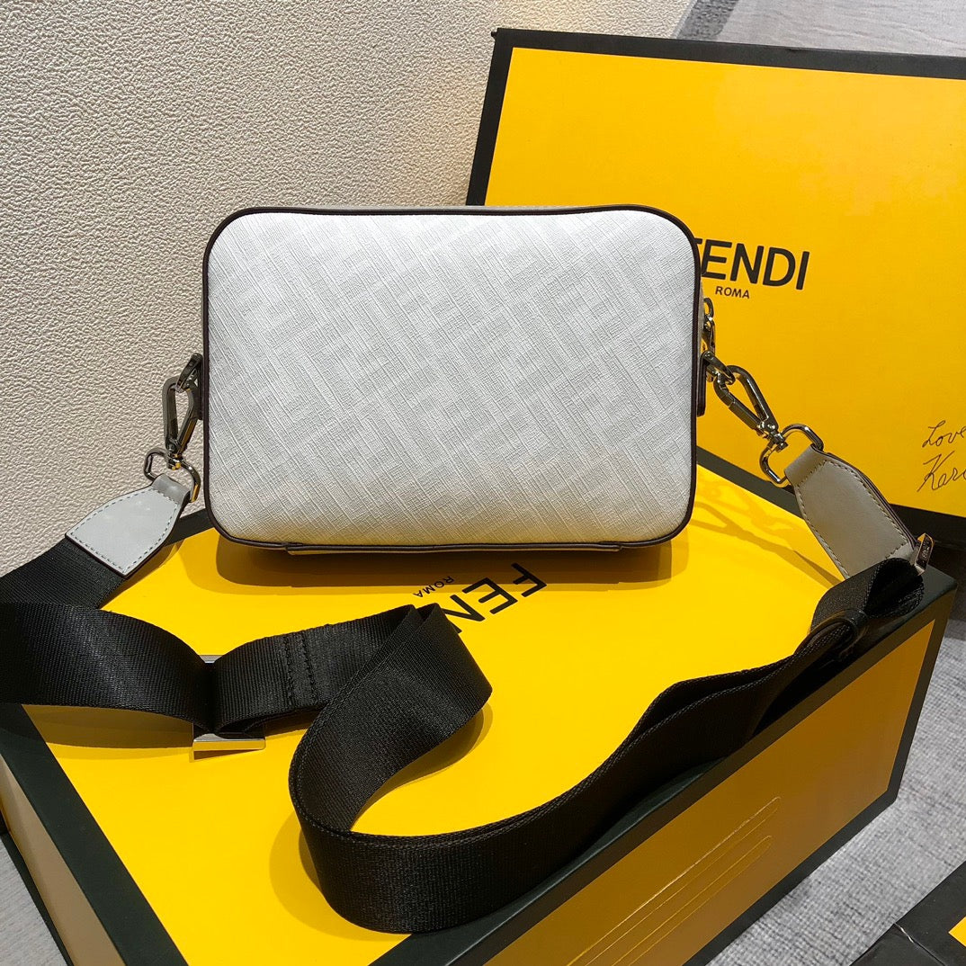 FEN Messenger Bag