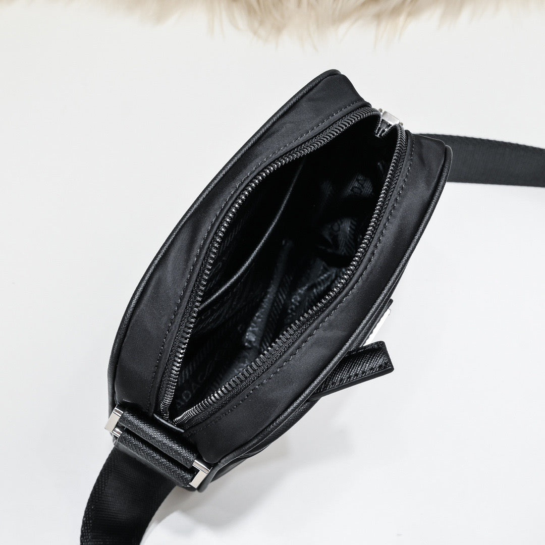 PRA Messenger Bag