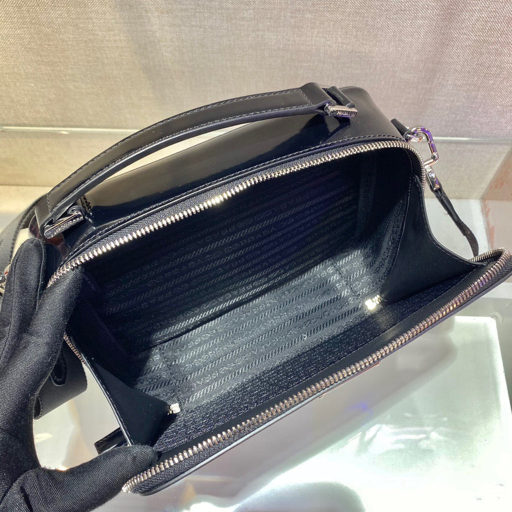 PRA Messenger Bag