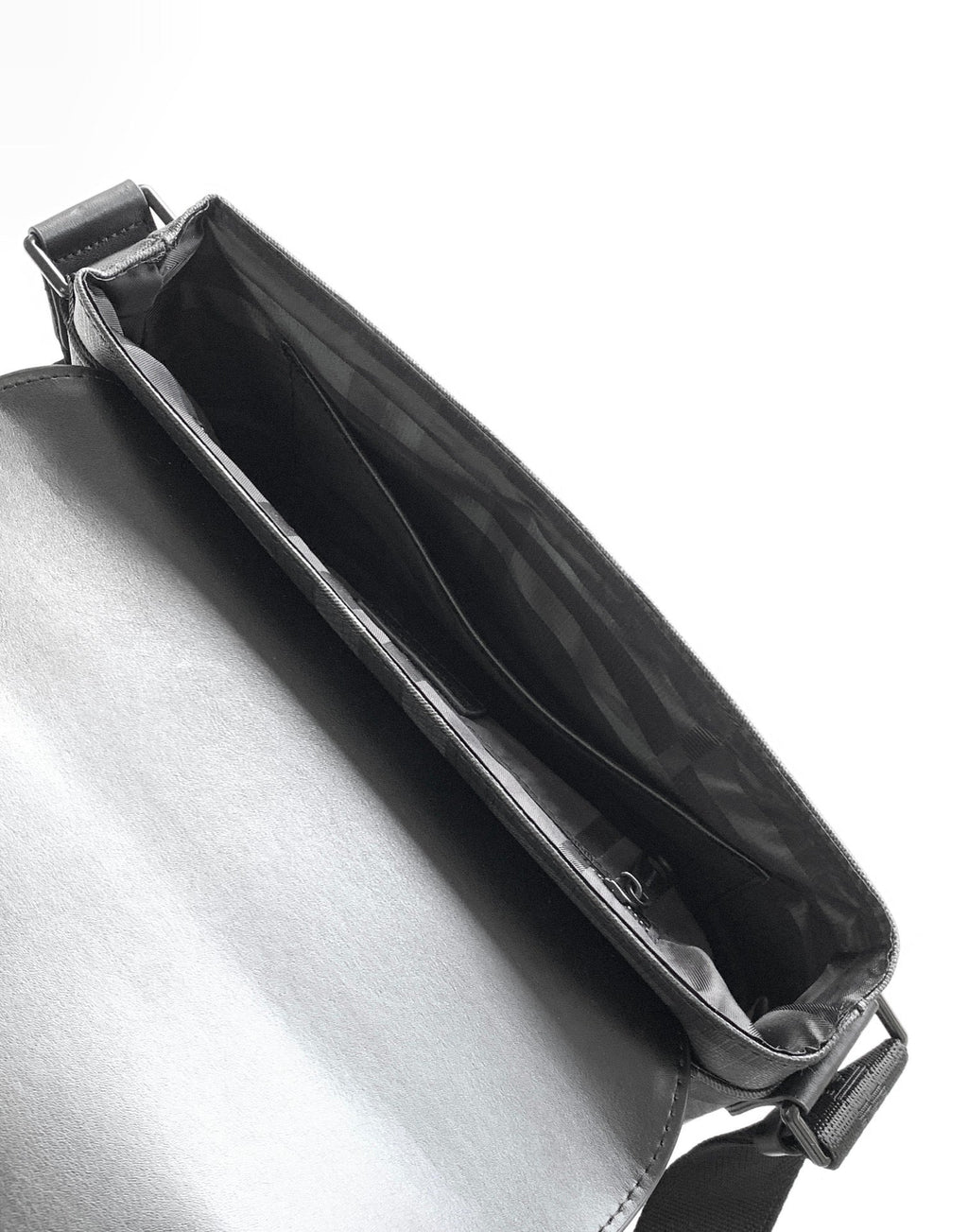 BURB Messenger Bag