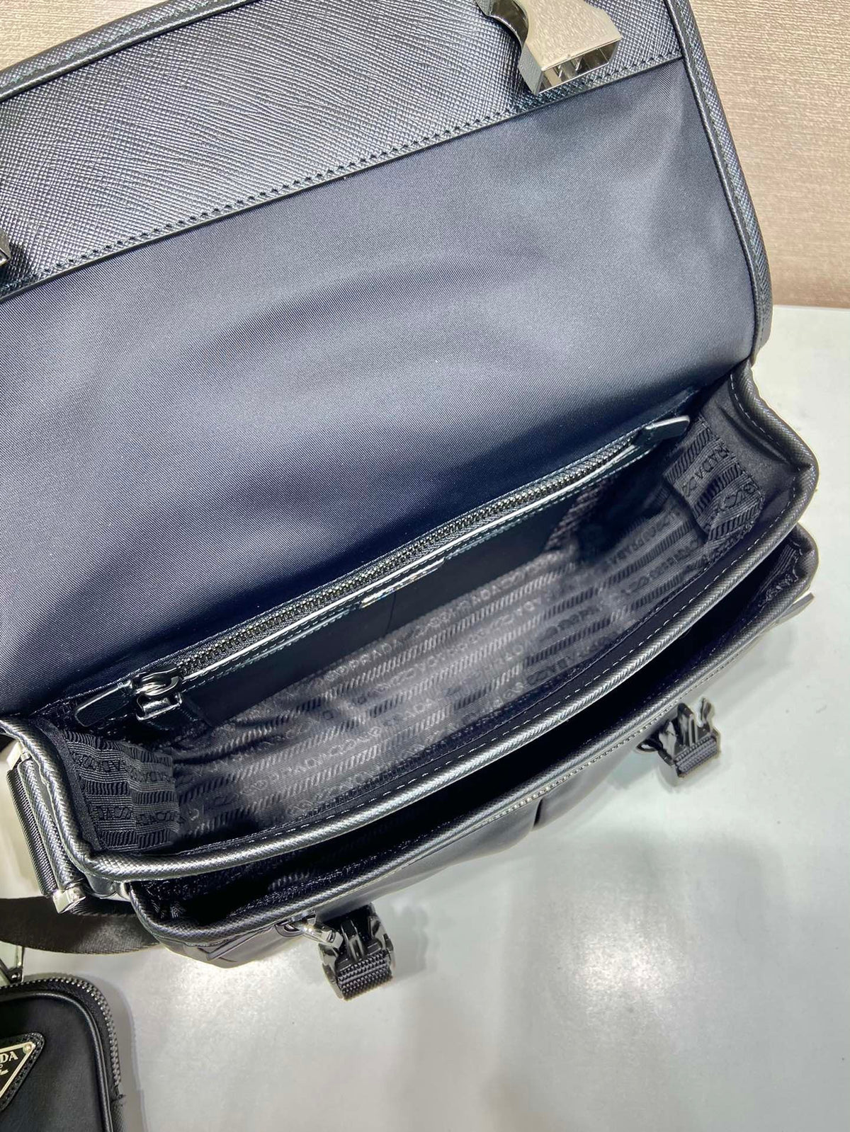 PRA Messenger Bag