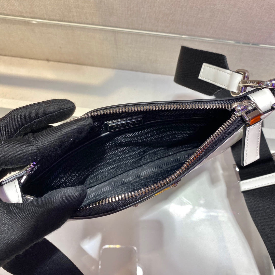 PRA Messenger Bag