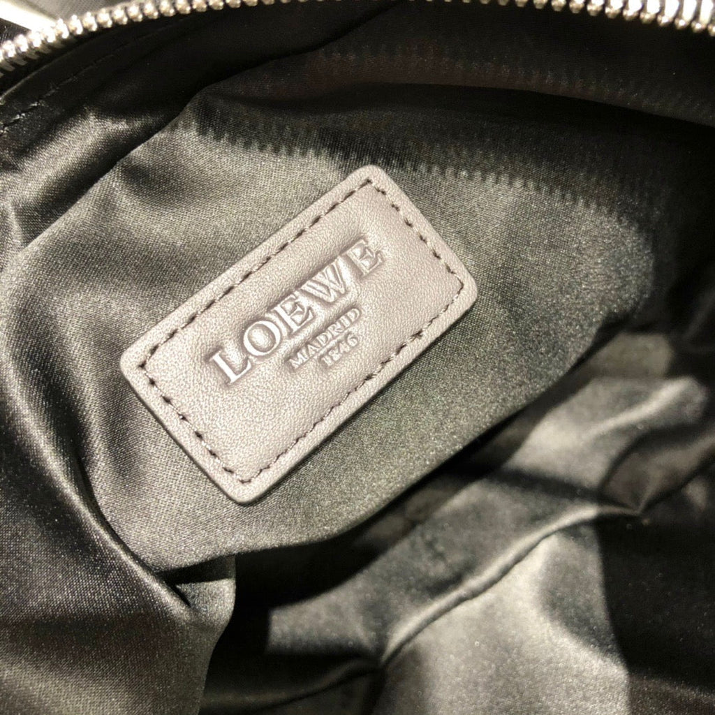 LO Messenger Bag