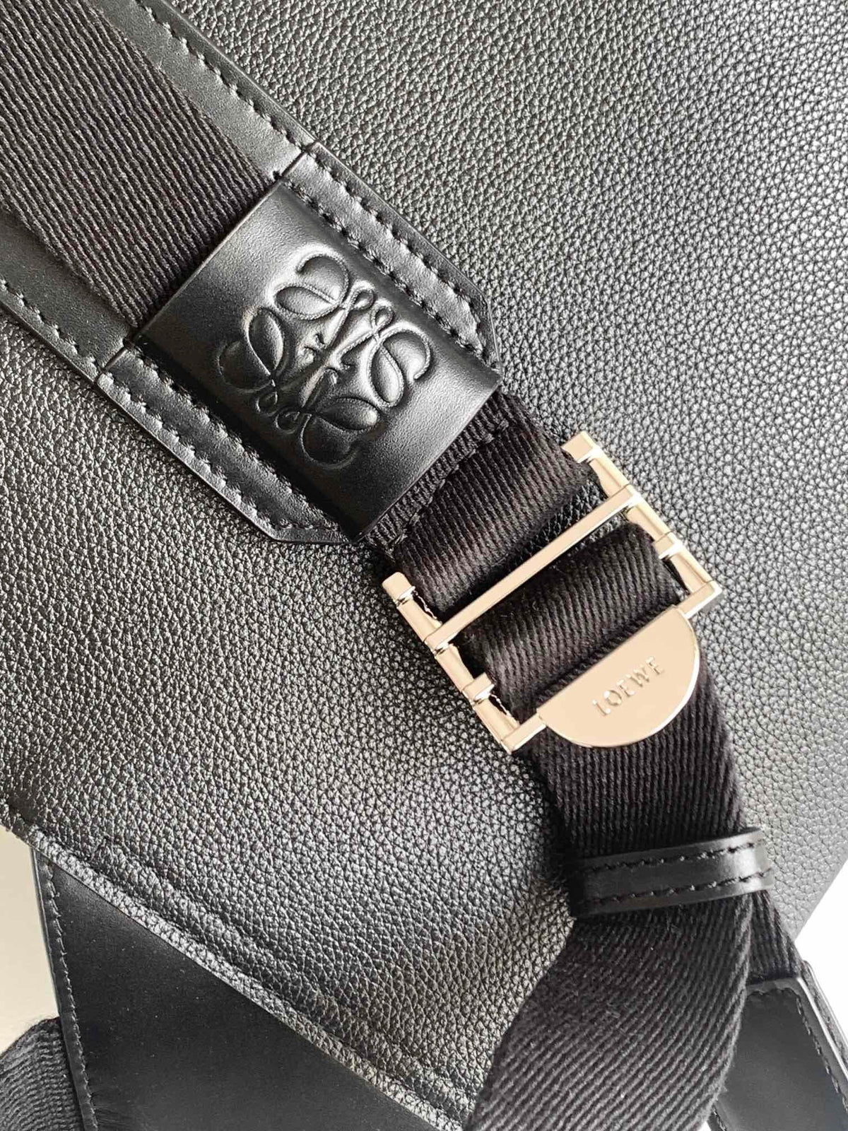 LO Backpack