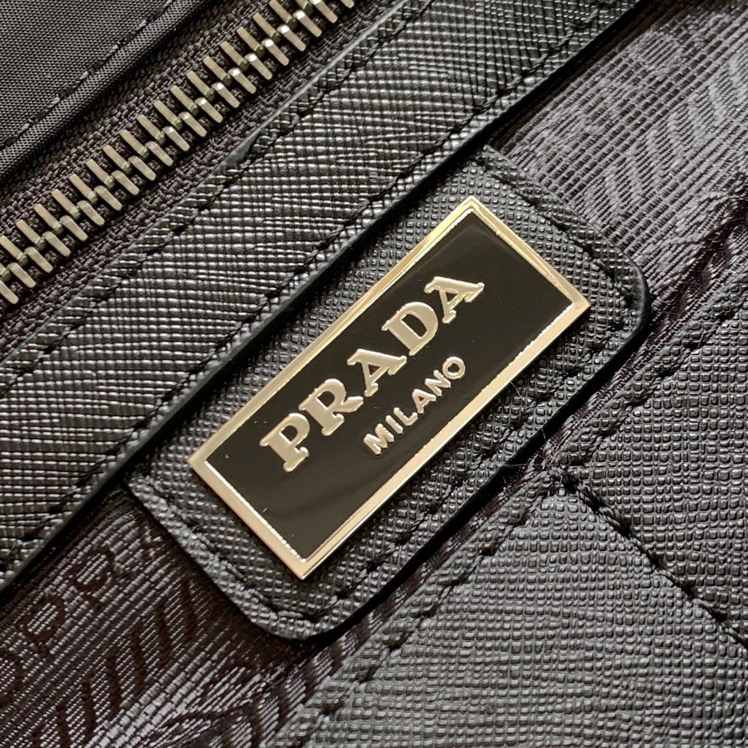 PRA Messenger Bag