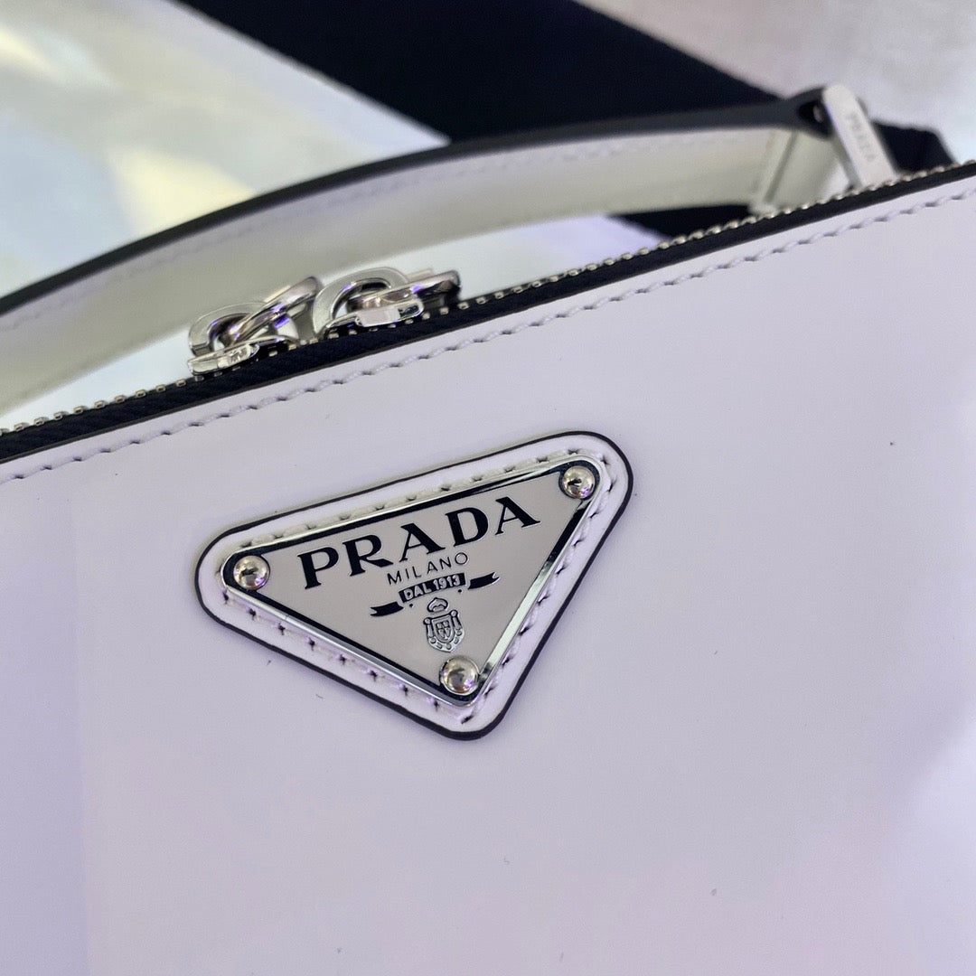 PRA Messenger Bag