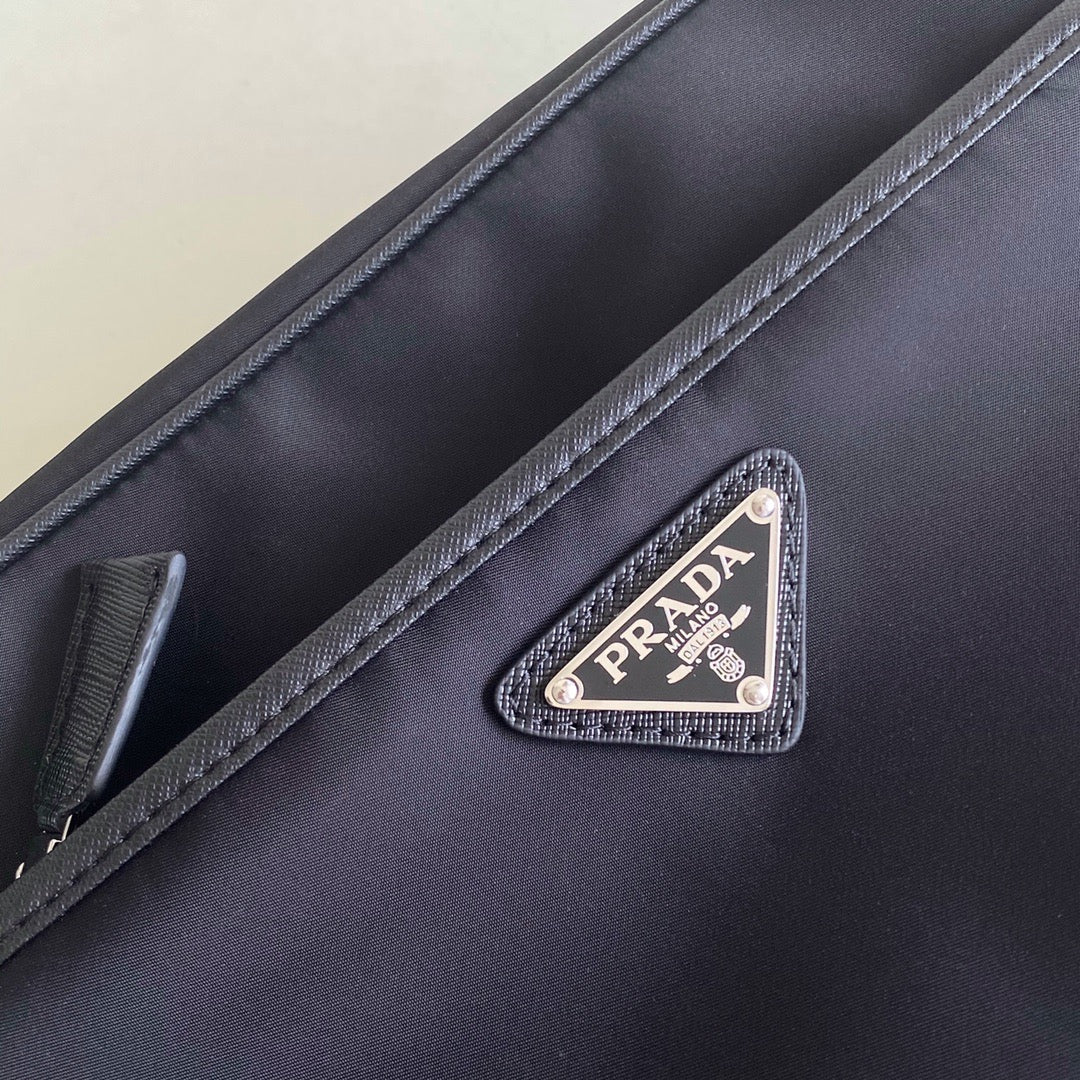 PRA Messenger Bag