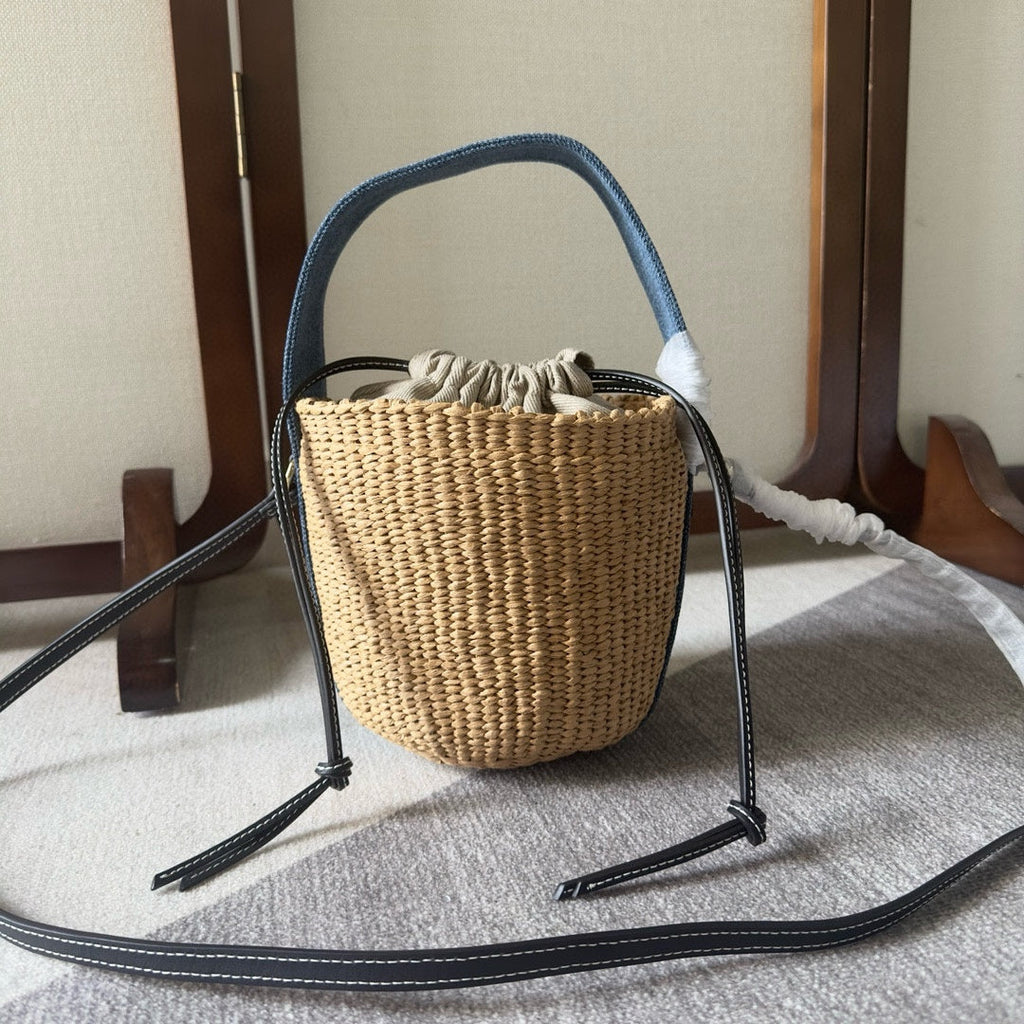 SMALL WOODY BASKET 17 IN NATURAL FIBERS BLUE DENIM BLACK CALFSKIN