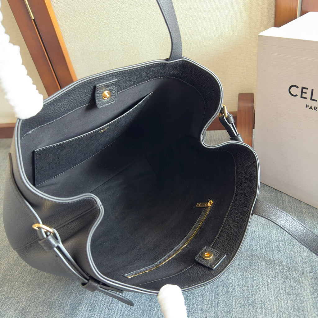 SMALL CABAS ANAÏS CUIR TRIOMPHE 28 IN BLACK GRAINED CALFSKIN