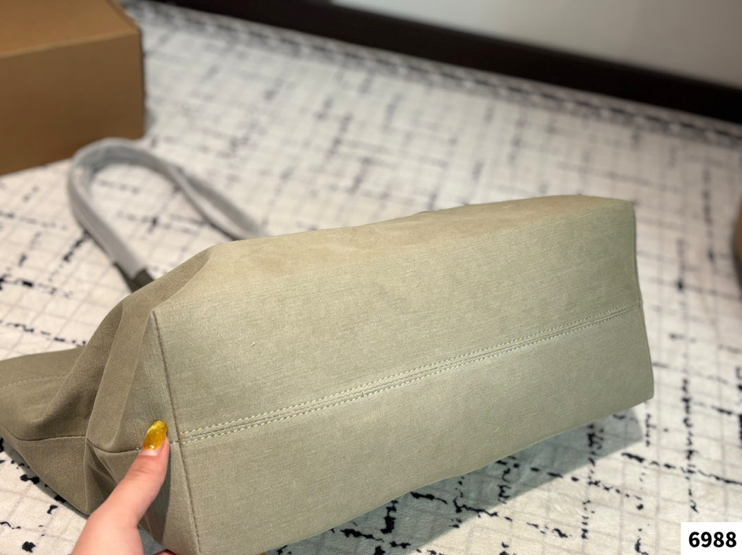 LARGE TOTE BAG 38 IN ECRU BEIGE RE-NYLON