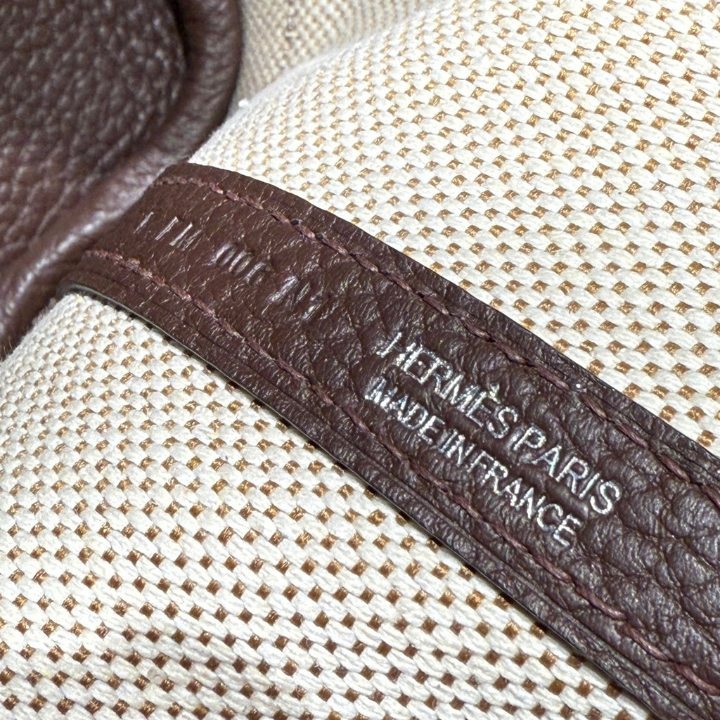 GARDEN PARTY 23CM IN BEIGE TOILETS COTTON CANVAS AND DARK BROWN CALFSKIN