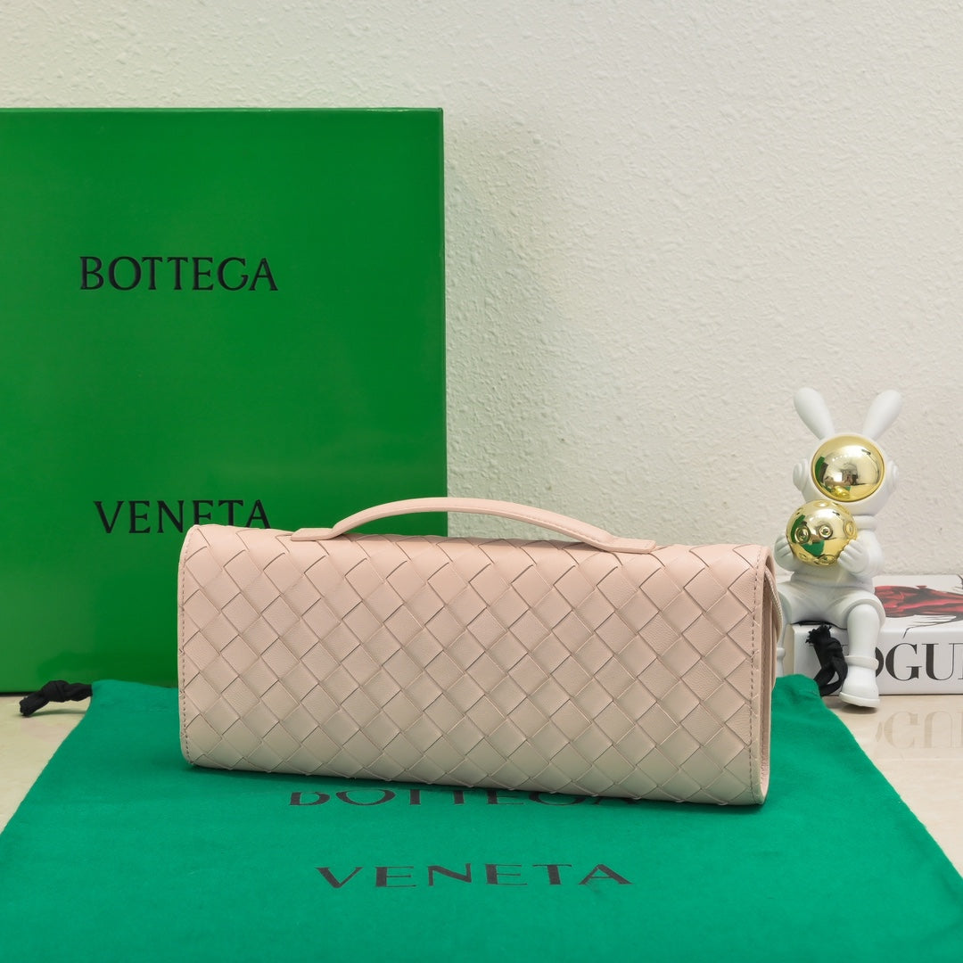 BV Long Clutch Andiamo 31 Pink Leather Ghw