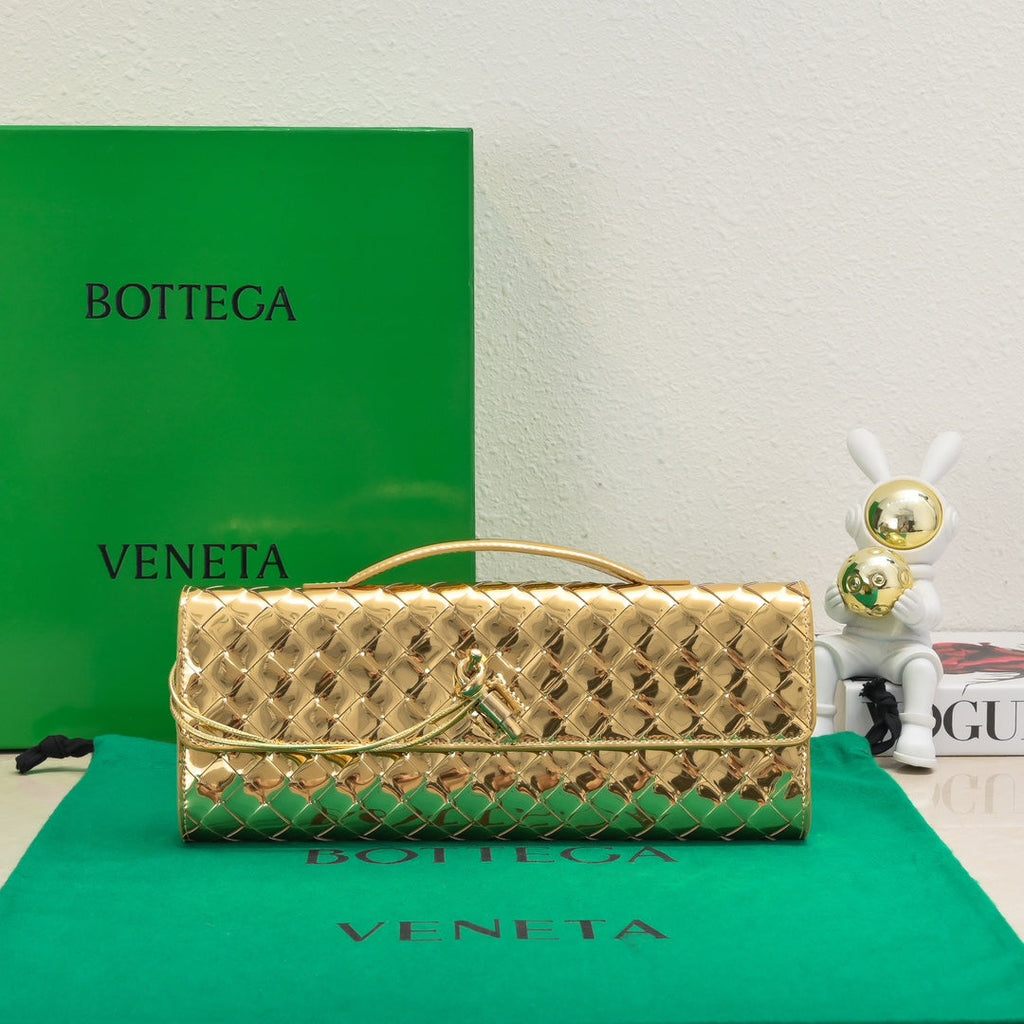 BV Long Clutch Andiamo 31 Gold Metalic Leather Ghw