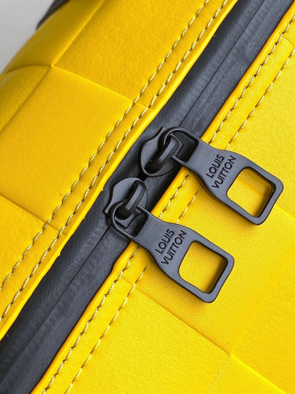 KEEPALL BANDOULIÈRE 50 IN YELLOW DAMIER SCUBA CALFSKIN