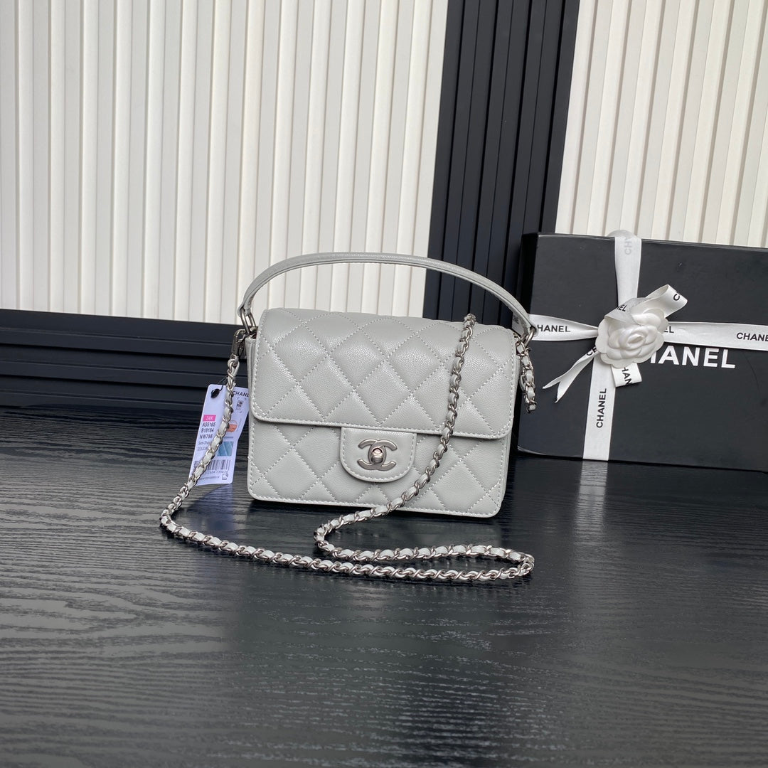 RETRO STYLE FLAP BAG 19 IN RHINO GRAY GRAINED CALFSKIN GOLD HARDWARE