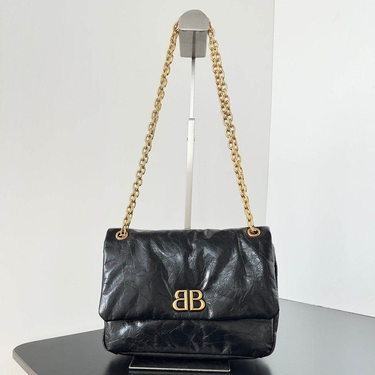 MONACO MINI BAG 25 IN BLACK ARENA CALFSKIN GOLD HARDWARE