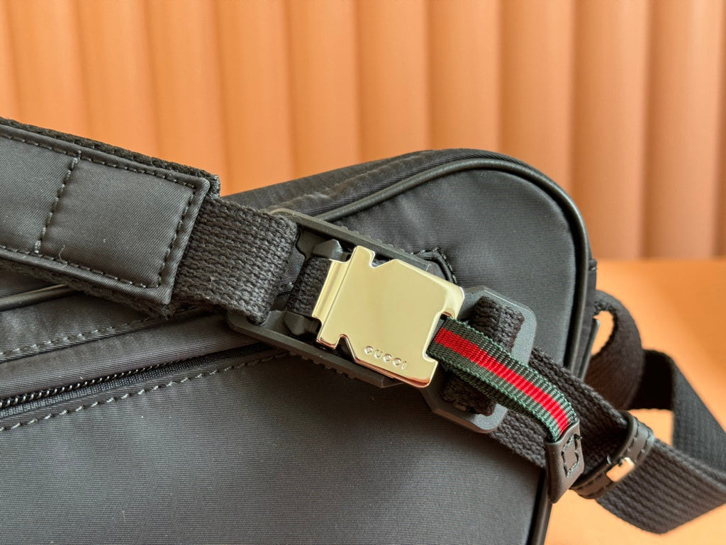 LARGE BELT BAG 34 IN BLACK CANVAS GREEN AND RED WEB DETAIL