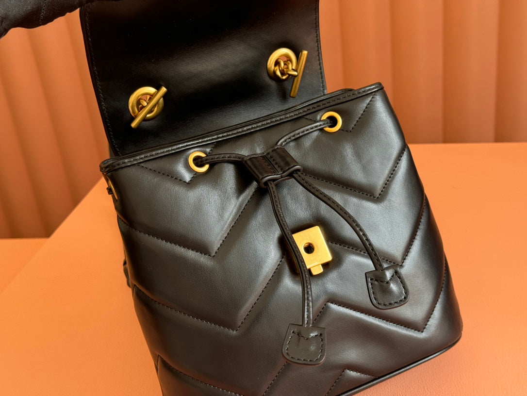 MARMONT BACKPACK 20 IN BLACK CALFSKIN GOLD HARDWARE