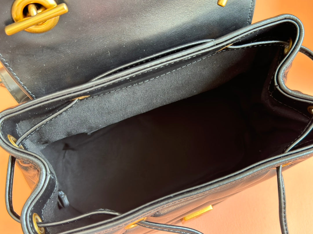 MARMONT BACKPACK 20 IN BLACK CALFSKIN GOLD HARDWARE