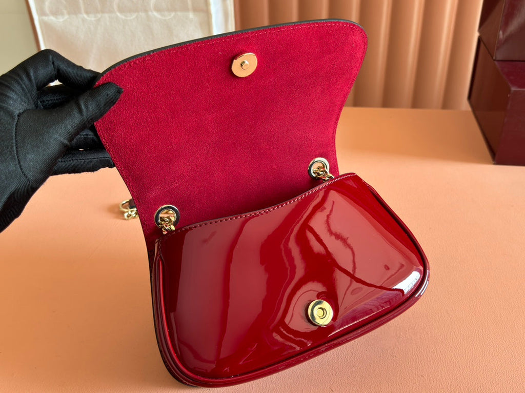 SMALL BLONDIE SHOULDER BAG 21.5 IN RED PATENT CALFSKIN