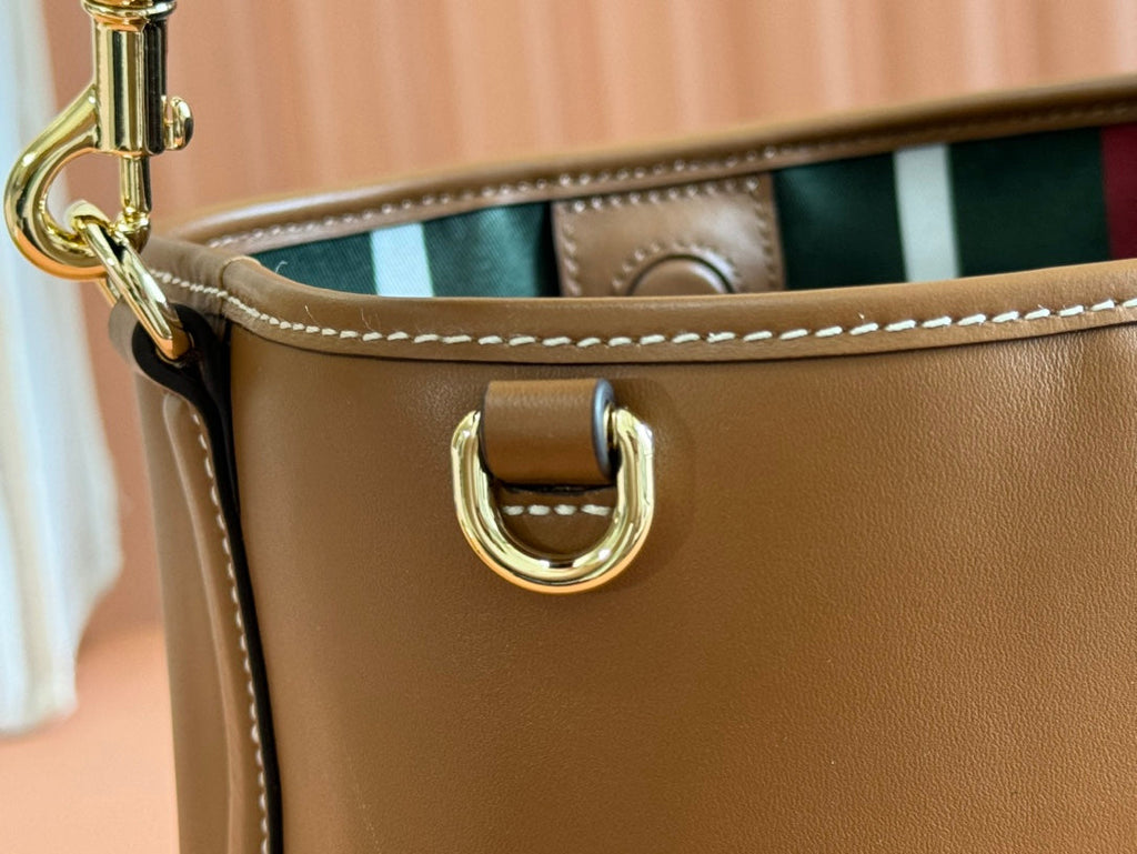 EMBLEM SMALL BUCKET BAG 19 IN BROWN SMOOTH CALFSKIN