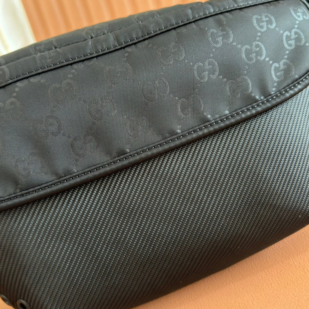 LARGE BELT BAG 32 IN BLACK GG NYLON