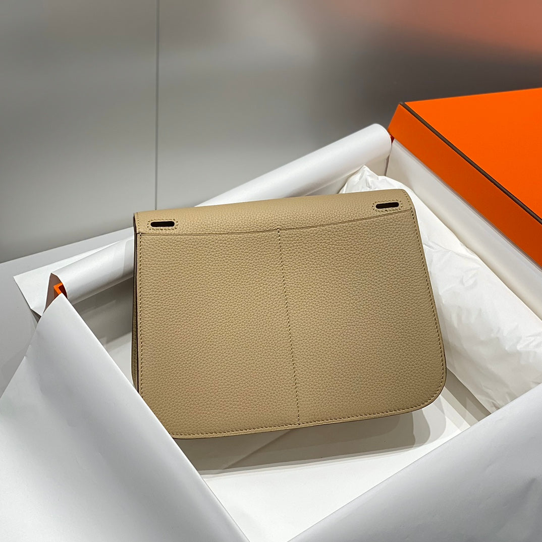 HALZAN 25 HANDLE BAG IN TAN BROWN GRAINED CALFSKIN