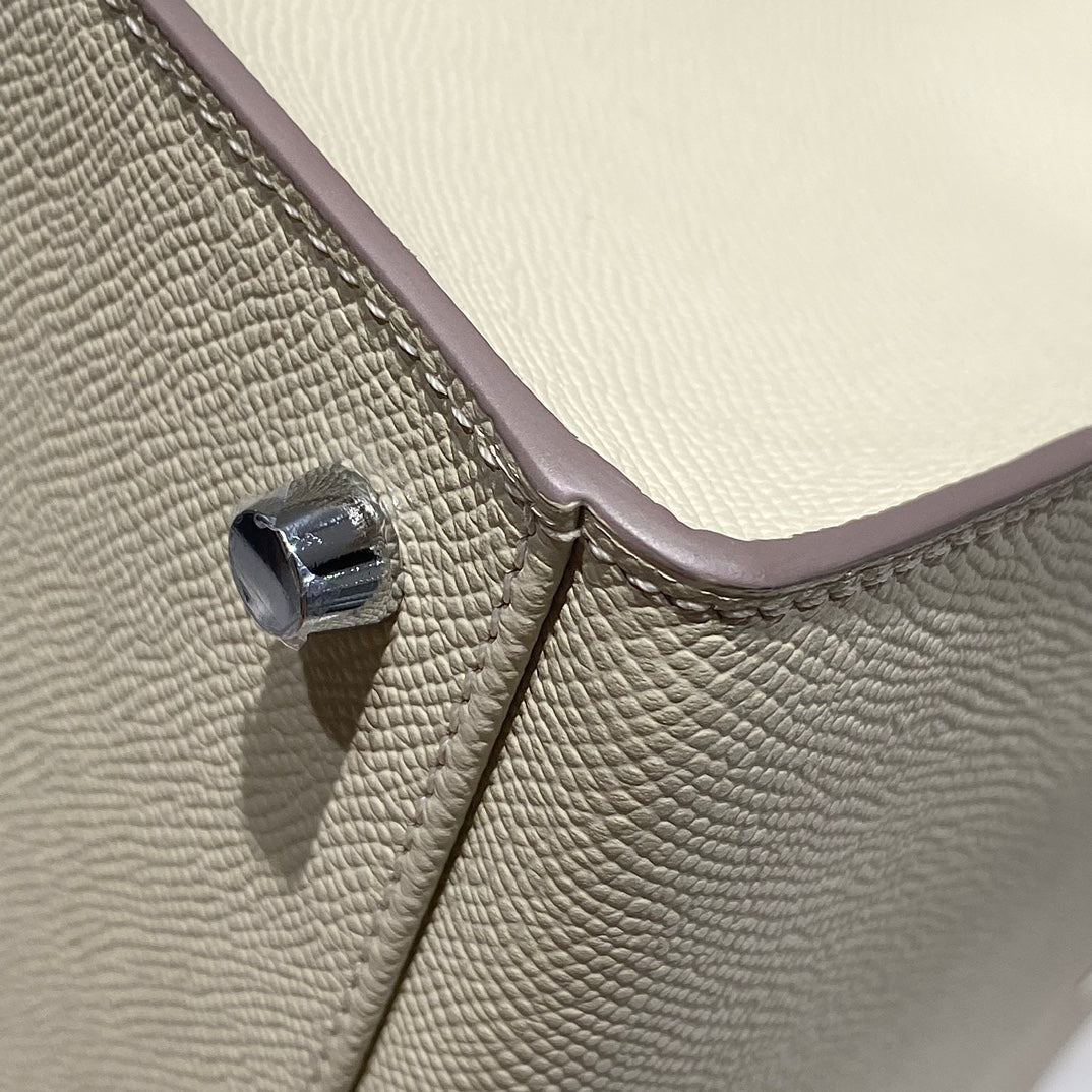 KELLY 28CM IN NATA EPSOM CALFSKIN SILVER HARDWARE