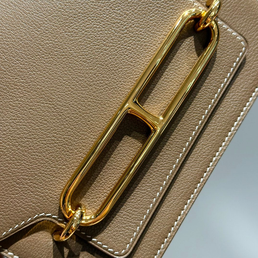 HM ROULIS 18 MINI BAG IN DARK BROWN CALFSKIN GOLD-TONE HARDWARE